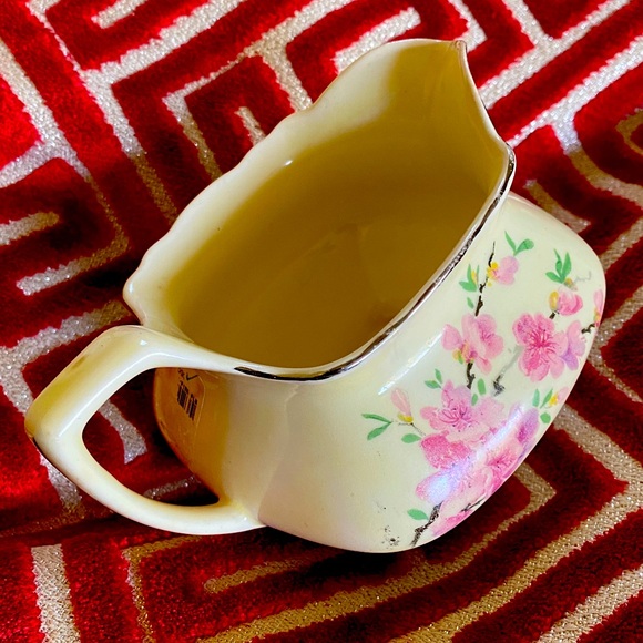 Lido W S George Canarytone Made in USA 🇺🇸 Beautiful Cherry Blossom Creamer